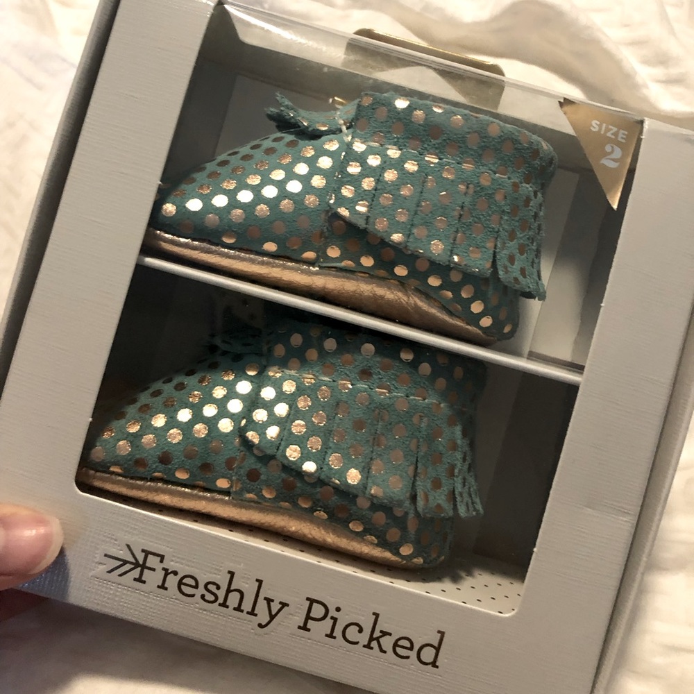 NWT Freshly picked moccasins